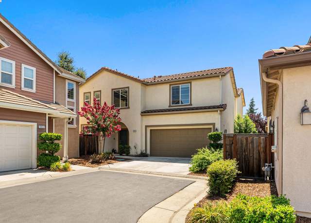 Property at 6505 Brando Loop, Fair Oaks, CA 95628, 2 beds, 2.5 baths