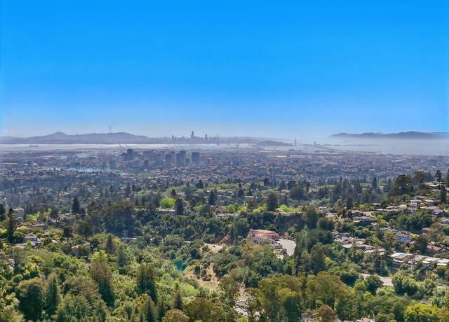 Property at 2323 Mastlands Dr, Oakland, CA 94611, 5 beds, 4.5 baths