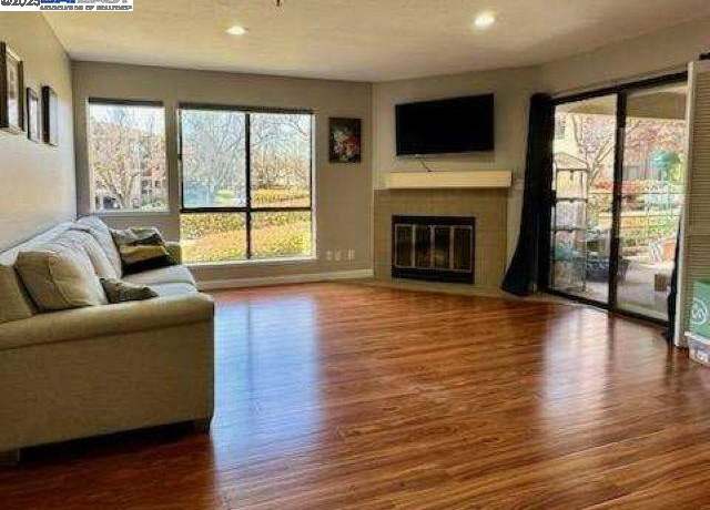 Property at 39224 Guardino Dr #117, Fremont, CA 94538, 2 beds, 1 bath