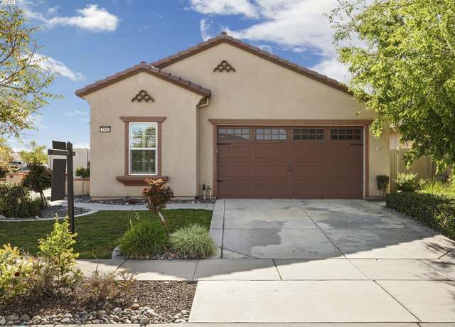 Property at 2961 Clear Point Way, Manteca, CA 95336, 2 beds, 2 baths