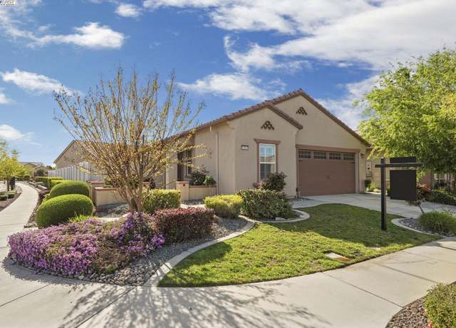 Property at 2961 Clear Point Way, Manteca, CA 95336, 2 beds, 2 baths