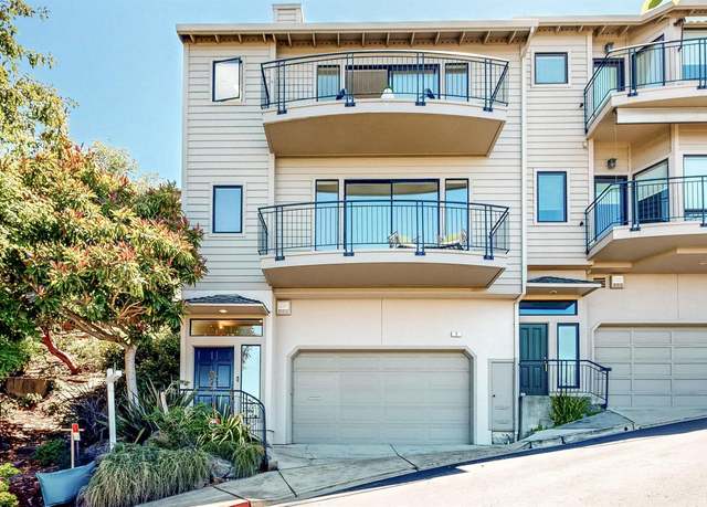 Property at 1 Clipper Hl, Oakland, CA 94618, 3 beds, 2.5 baths