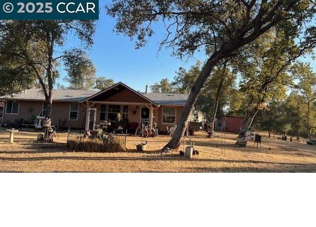 Property at 5098 Cantle Rd, Copperopolis, CA 95228, 3 beds, 2 baths
