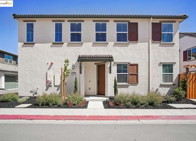 Property at 163 E Calder Dr, Mountain House, CA 95391, 4 beds, 3 baths