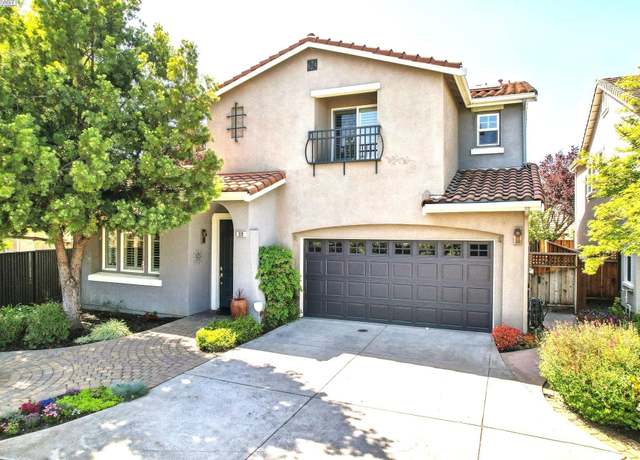 Property at 320 Oaks Bridge Pl, Pleasanton, CA 94566, 5 beds, 3 baths