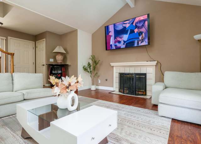 Property at 7691 Church Unit B, Gilroy, CA 95020, 4 beds, 3.5 baths