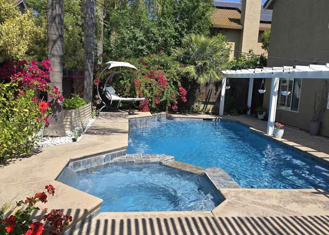 Property at 1431 Hepburn St, Tracy, CA 95376, 4 beds, 2.5 baths