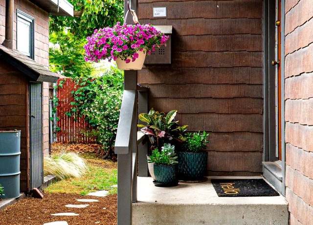 Property at 1130 Derby St, Berkeley, CA 94702, 1 bed, 1 bath