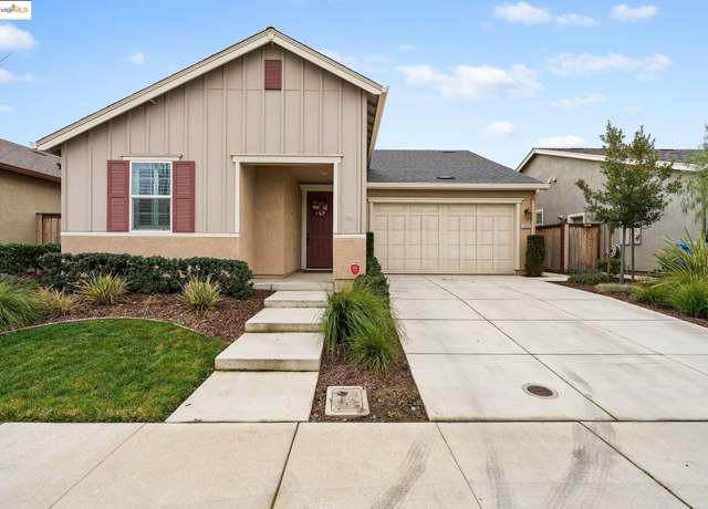 Property at 1052 Camborne Dr, Manteca, CA 95336, 2 beds, 2.5 baths