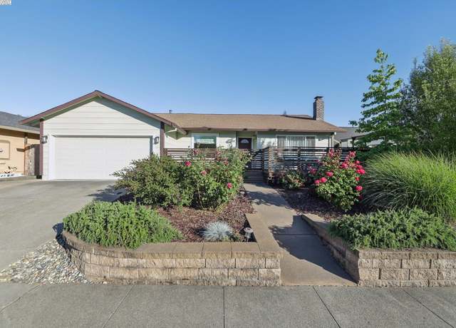 Property at 1644 Sarkesian, Petaluma, CA 94954, 3 beds, 2 baths