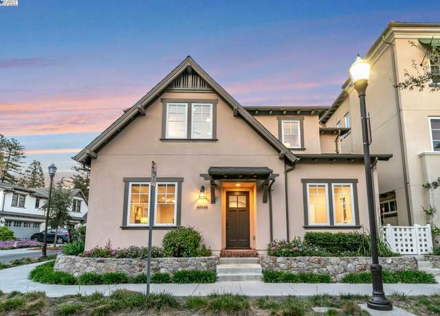 Property at 43148 Calle Sagrada, Fremont, CA 94539, 4 beds, 3 baths