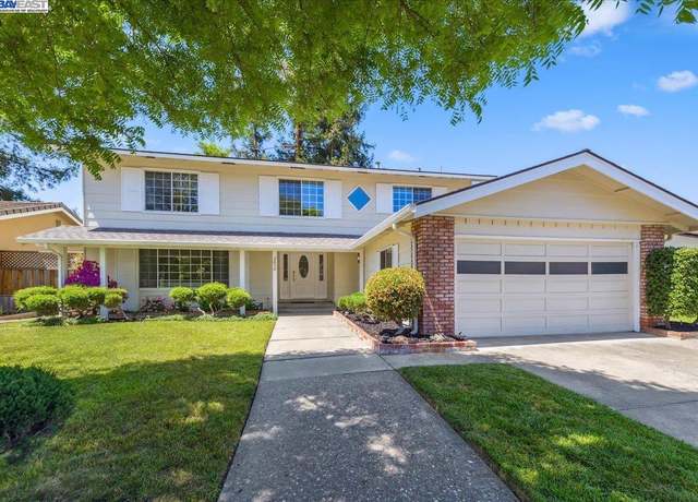 Property at 2850 Calle Reynoso, Pleasanton, CA 94566, 5 beds, 2.5 baths