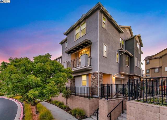Property at 7018 Stags Leap Ln, Dublin, CA 94568, 2 beds, 2.5 baths