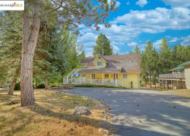 Property at 20883 Big Foot Ct, Groveland, CA 95321, 3 beds, 2 baths