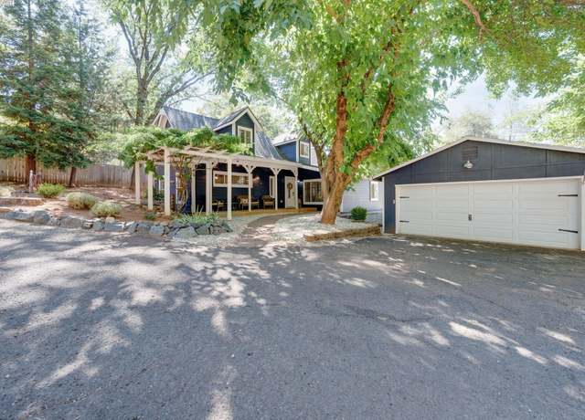Property at 20140 Redwood Dr, Foresthill, CA 95631, 3 beds, 2 baths