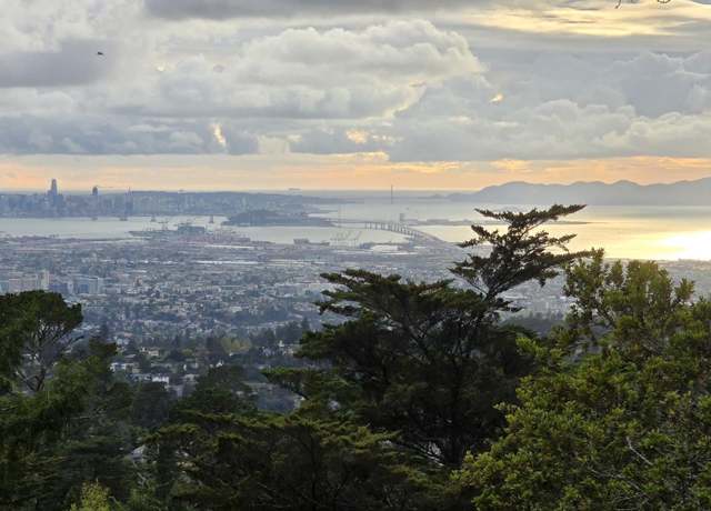 Property at 9175 Skyline Blvd, Oakland, CA 94611, 3 beds, 2.5 baths