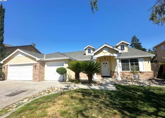 Property at 2074 Woodbine Ave, Manteca, CA 95337, 4 beds, 2.5 baths