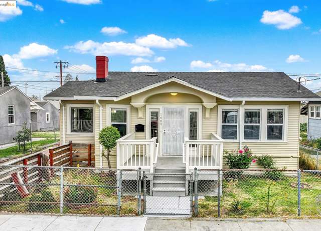 Property at 1009 106th Ave, Oakland, CA 94603, 2 beds, 1 bath
