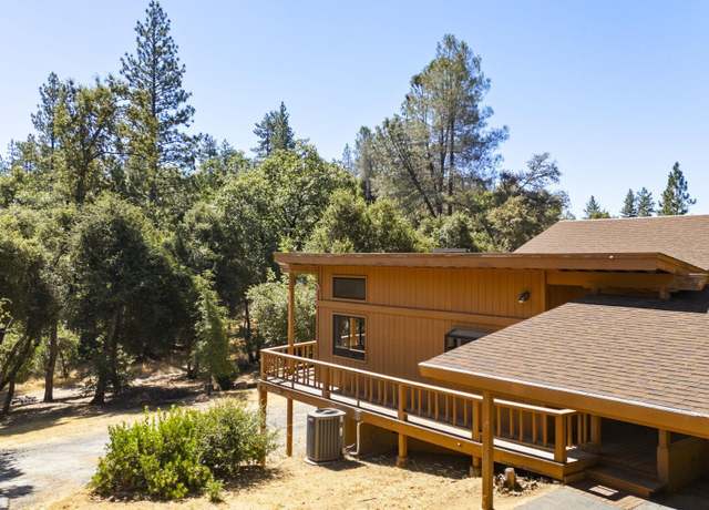 Property at 20626 Maranatha Rd, Tuolumne, CA 95379, 4 beds, 2 baths