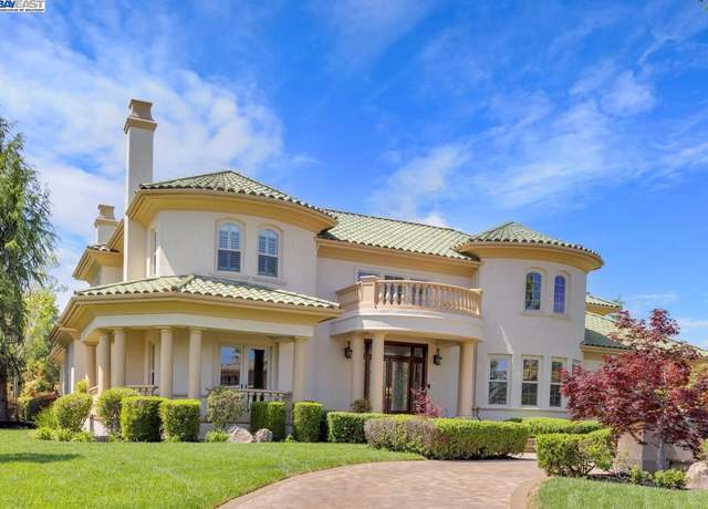 Property at 734 Donata Ct, Pleasanton, CA 94566, 4 beds, 4.5 baths