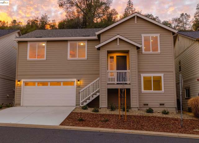 Property at 102 Cottage Ct, Sonora, CA 95370, 4 beds, 2 baths