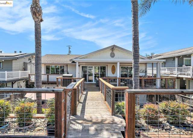 Property at 4384 Sandmound Blvd, Oakley, CA 94561, 4 beds, 3 baths