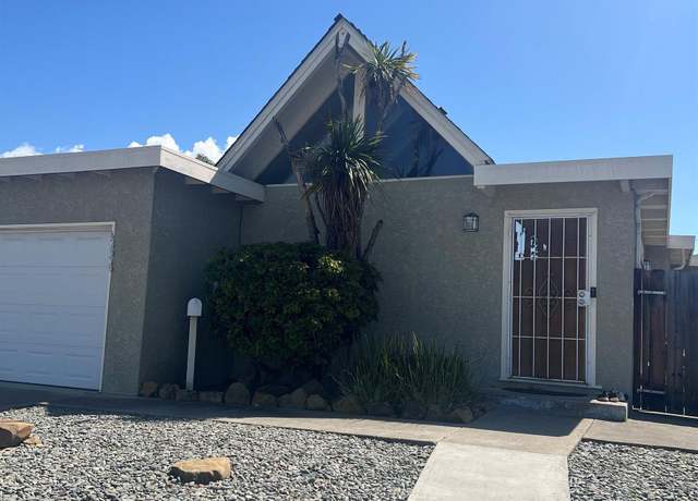 Property at 42878 Fontainebleau Park Ln, Fremont, CA 94538, 3 beds, 2 baths