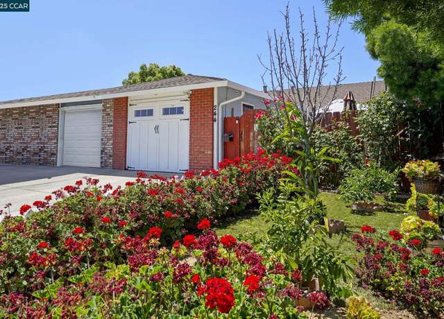 Property at 244 E Trident Dr, Pittsburg, CA 94565, 4 beds, 2 baths