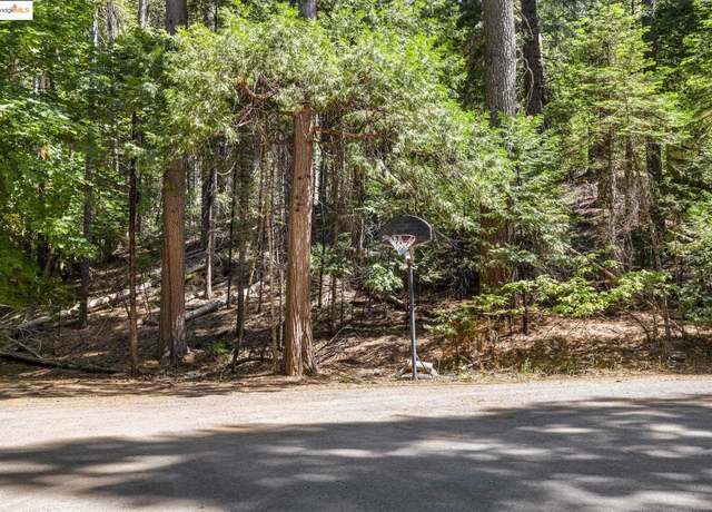Property at 17067 Pony Tail Ct, Sonora, CA 95370