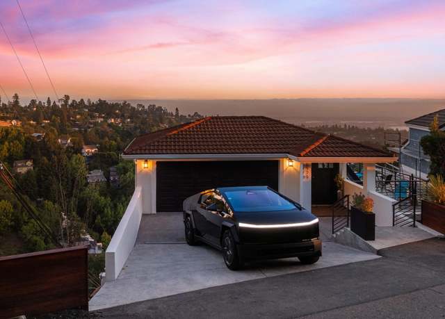 Property at 6979 Elverton Dr, Oakland, CA 94611, 5 beds, 5.5 baths