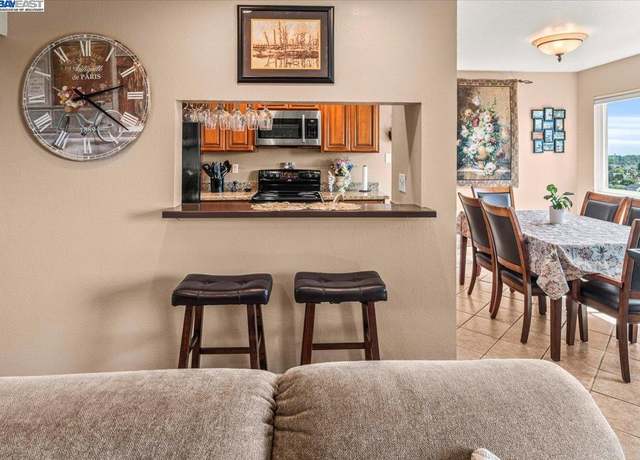 Property at 21117 Gary Dr #206, Hayward, CA 94546, 1 bed, 1 bath