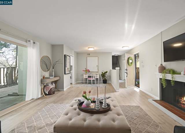 Property at 1605 Countrywood Ct, Walnut Creek, CA 94598, 3 beds, 2.5 baths
