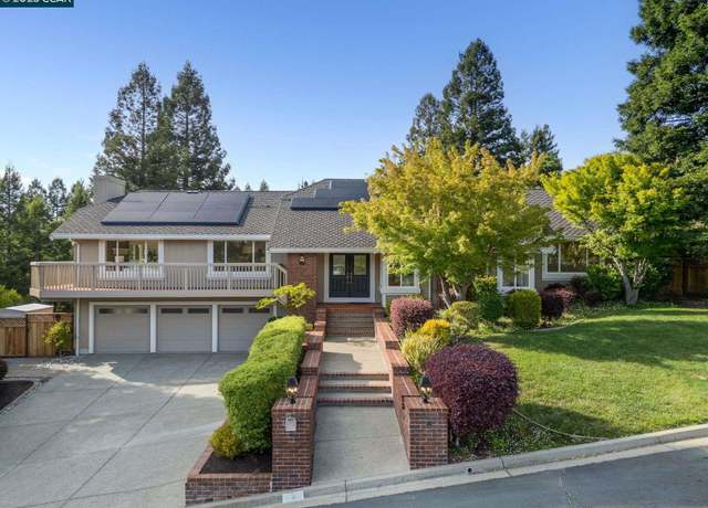 Property at 9 Irvine Dr, Moraga, CA 94556, 4 beds, 2.5 baths