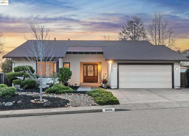 Property at 18693 E Cavendish Dr, Castro Valley, CA 94552, 4 beds, 2 baths