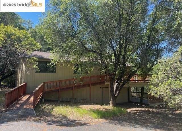 Property at 13024 Burns Ct, Groveland, CA 95321, 3 beds, 2 baths