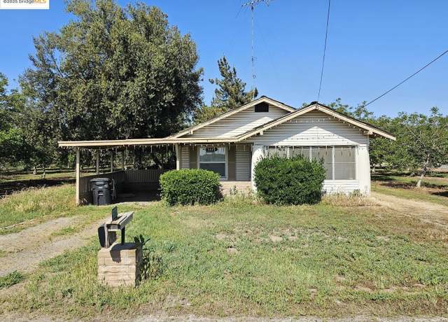 Property at 5225 American Ave, Modesto, CA 95356, 2 beds, 1 bath