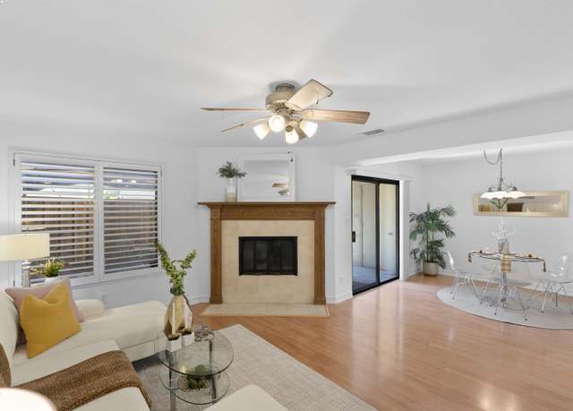 Property at 280 Garden Cmn, Livermore, CA 94551, 3 beds, 2.5 baths