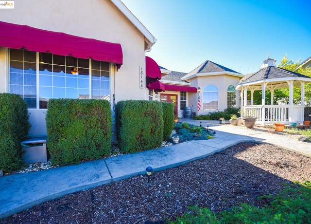 Property at 18148 Clouds Rest Rd, Soulsbyville, CA 95372, 3 beds, 2 baths