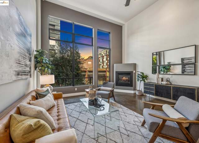 Property at 200 Townsend St #4, San Francisco, CA 94107, 1 bed, 2 baths