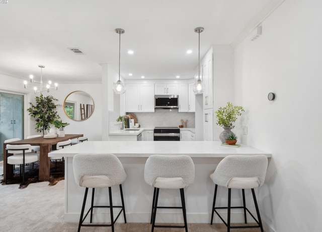 Property at 4033 Terra Granada Dr Unit 5C, Walnut Creek, CA 94595, 2 beds, 1 bath
