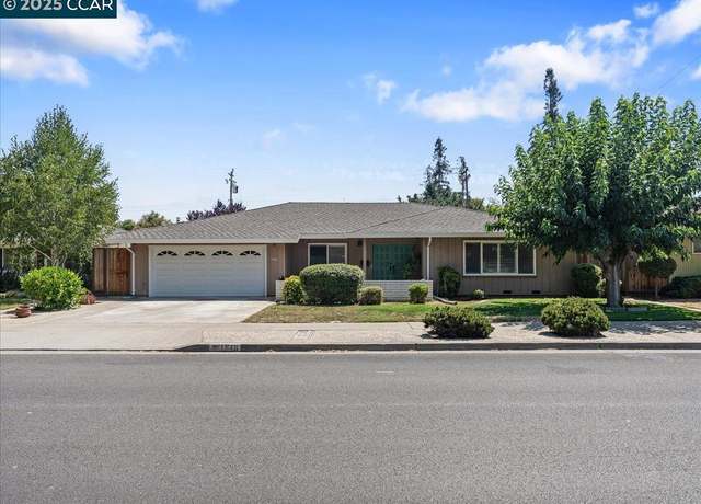 Property at 1546 Koch Ln, San Jose, CA 95125, 4 beds, 2.5 baths