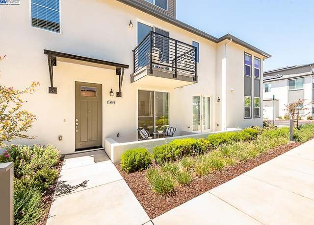 Property at 29709 Hansen St, Hayward, CA 94544, 4 beds, 3.5 baths