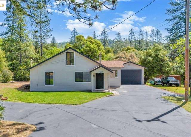 Property at 11201 Big Oak Rd, Big Oak Flat, CA 95305, 2 beds, 1 bath