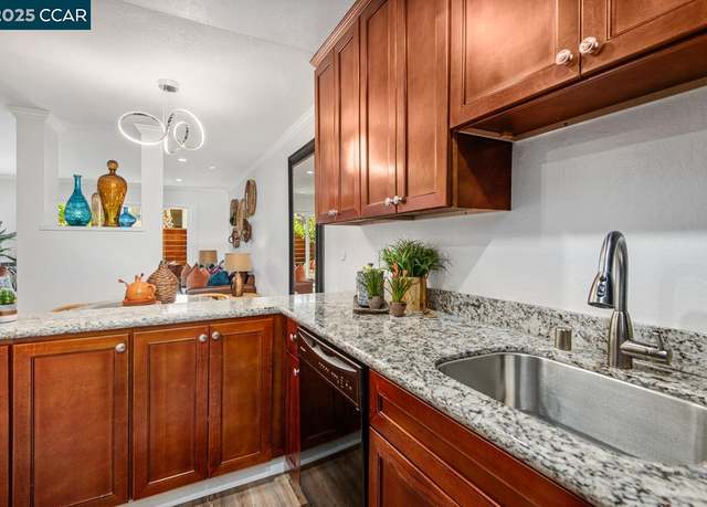 Property at 2742 Oak Rd #197, Walnut Creek, CA 94597, 1 bed, 1 bath