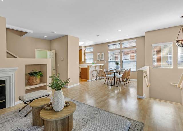 Property at 3463 Ellery Cmn, Fremont, CA 94538, 2 beds, 2.5 baths