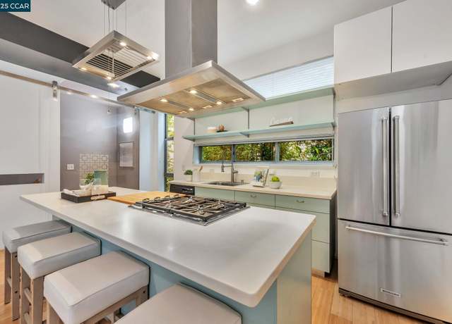 Property at 1231 Pine St, Oakland, CA 94607, 2 beds, 2 baths