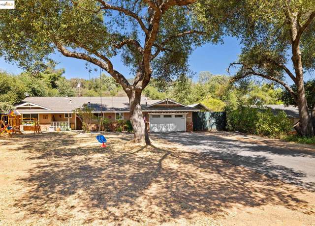 Property at 20369 E Walnut Dr, Sonora, CA 95370, 3 beds, 2 baths