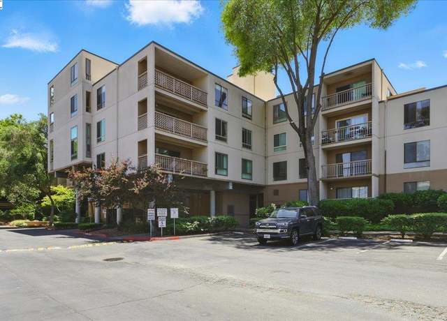 Property at 470 N Civic Dr #204, Walnut Creek, CA 94596, 1 bed, 1 bath