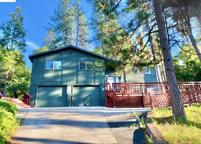 Property at 12910 Jacksonmill Dr, Groveland, CA 95321, 4 beds, 3 baths