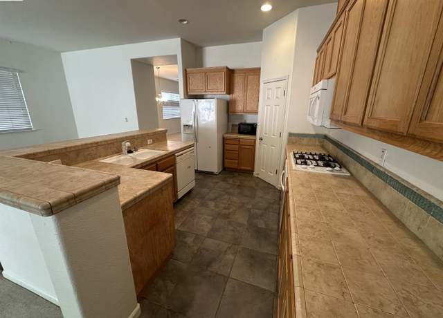 Property at 15 Renoir Ct, Oakley, CA 94561, 3 beds, 2 baths